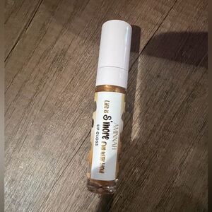 Aimanah Gold Lip Gloss